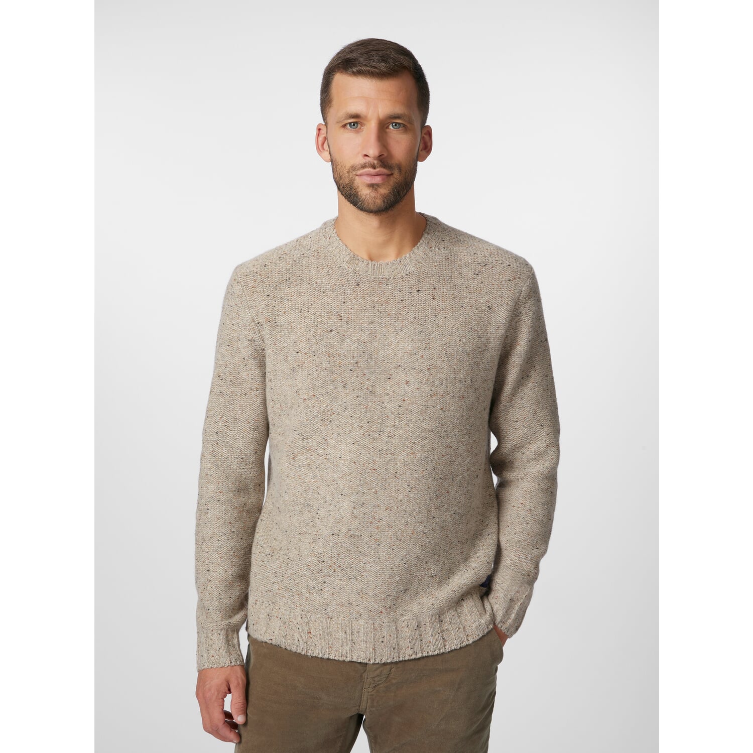 Men's knitted sweater
