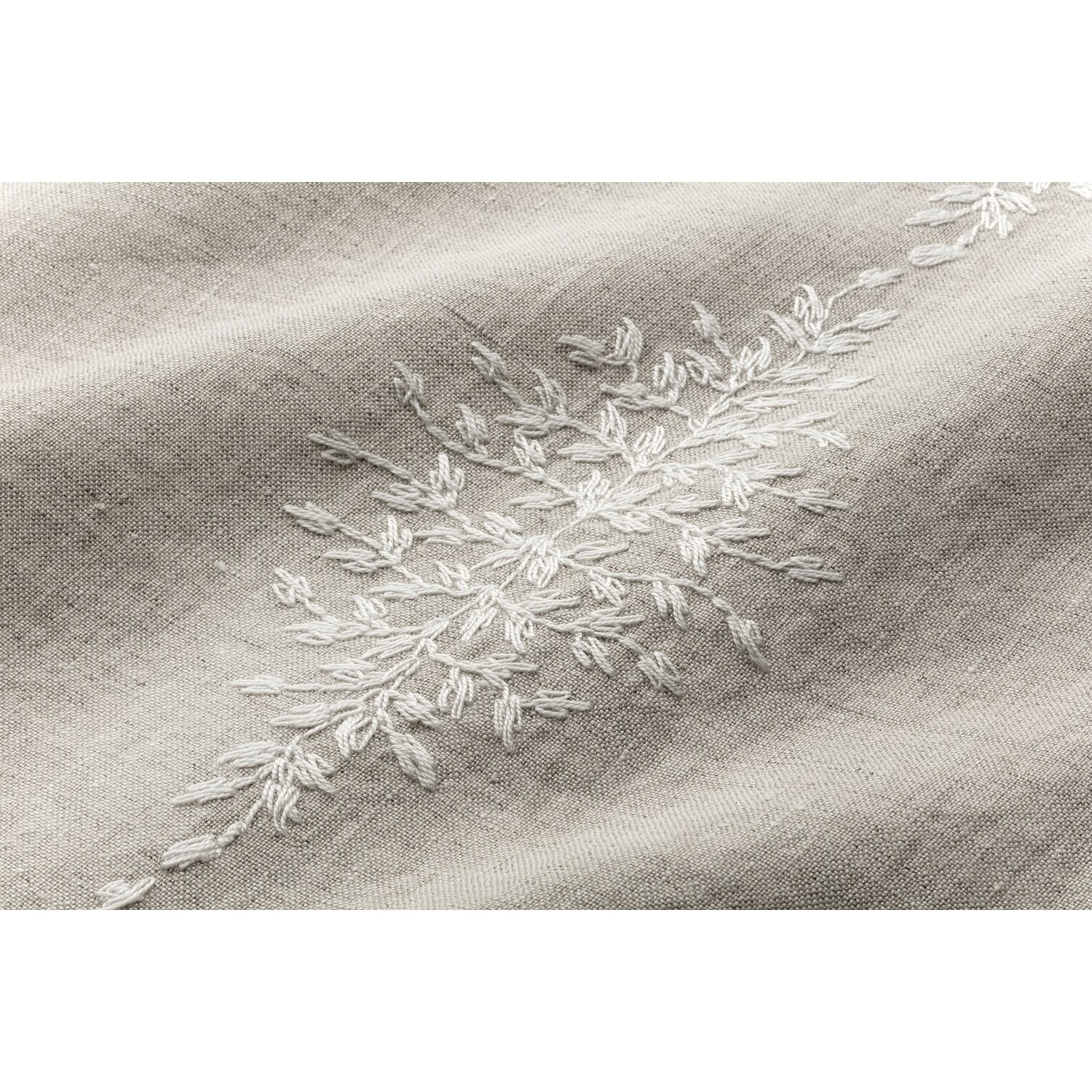 Tablecloth linen leaf tendril