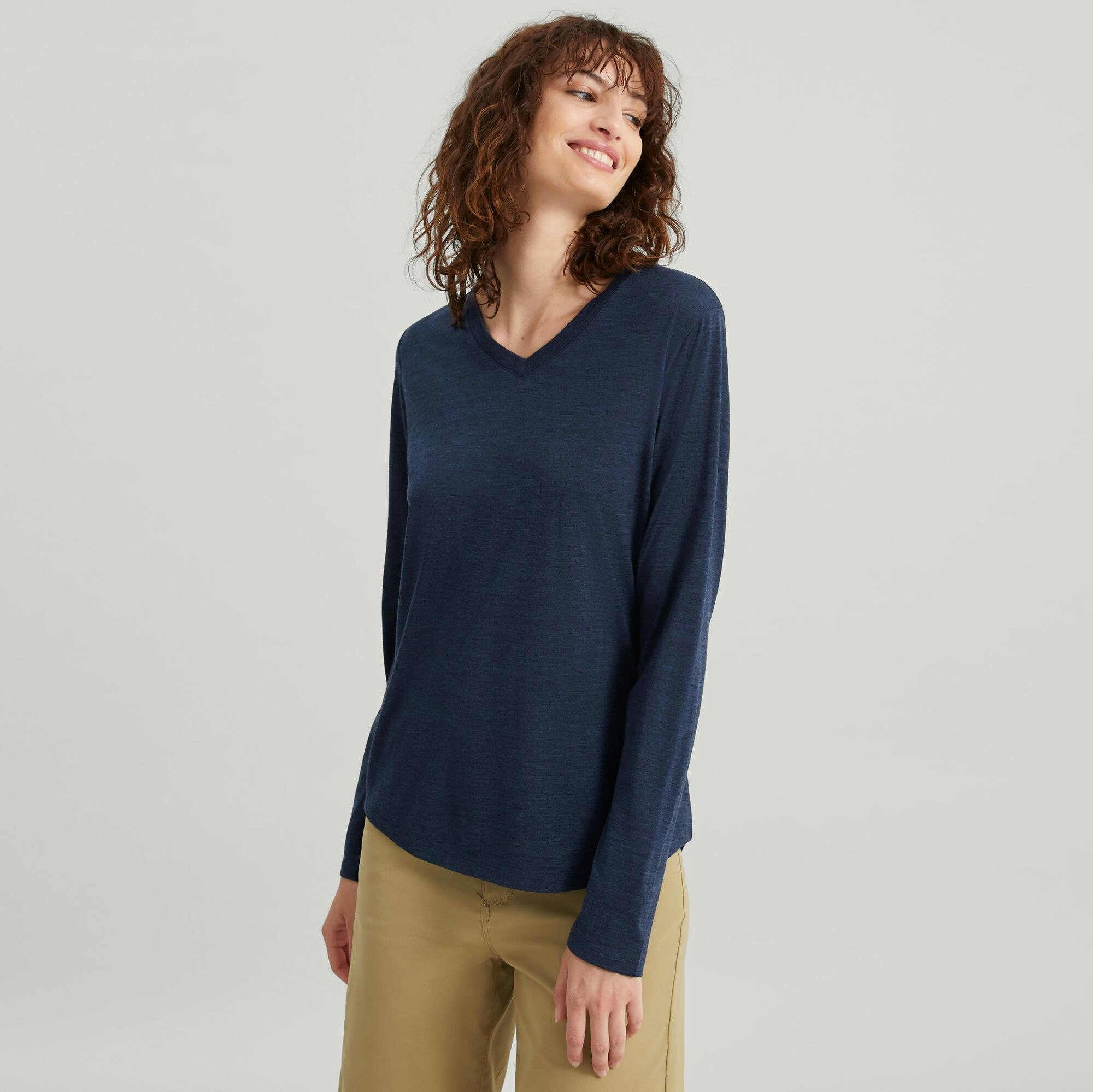 Women's 100% Merino Long Sleeve V-Top