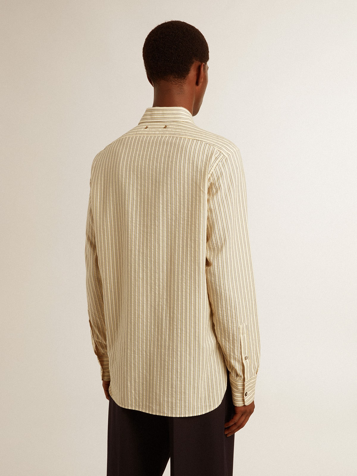 Men's ecru cotton shirt with narrow black stripes