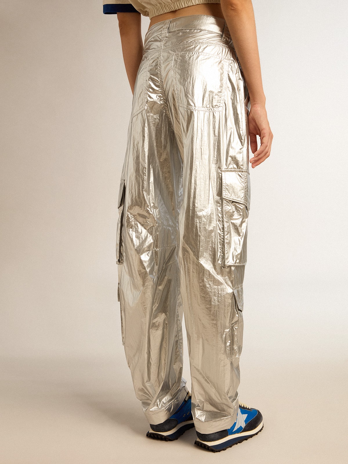 Women's cargo pants in silver technical fabric