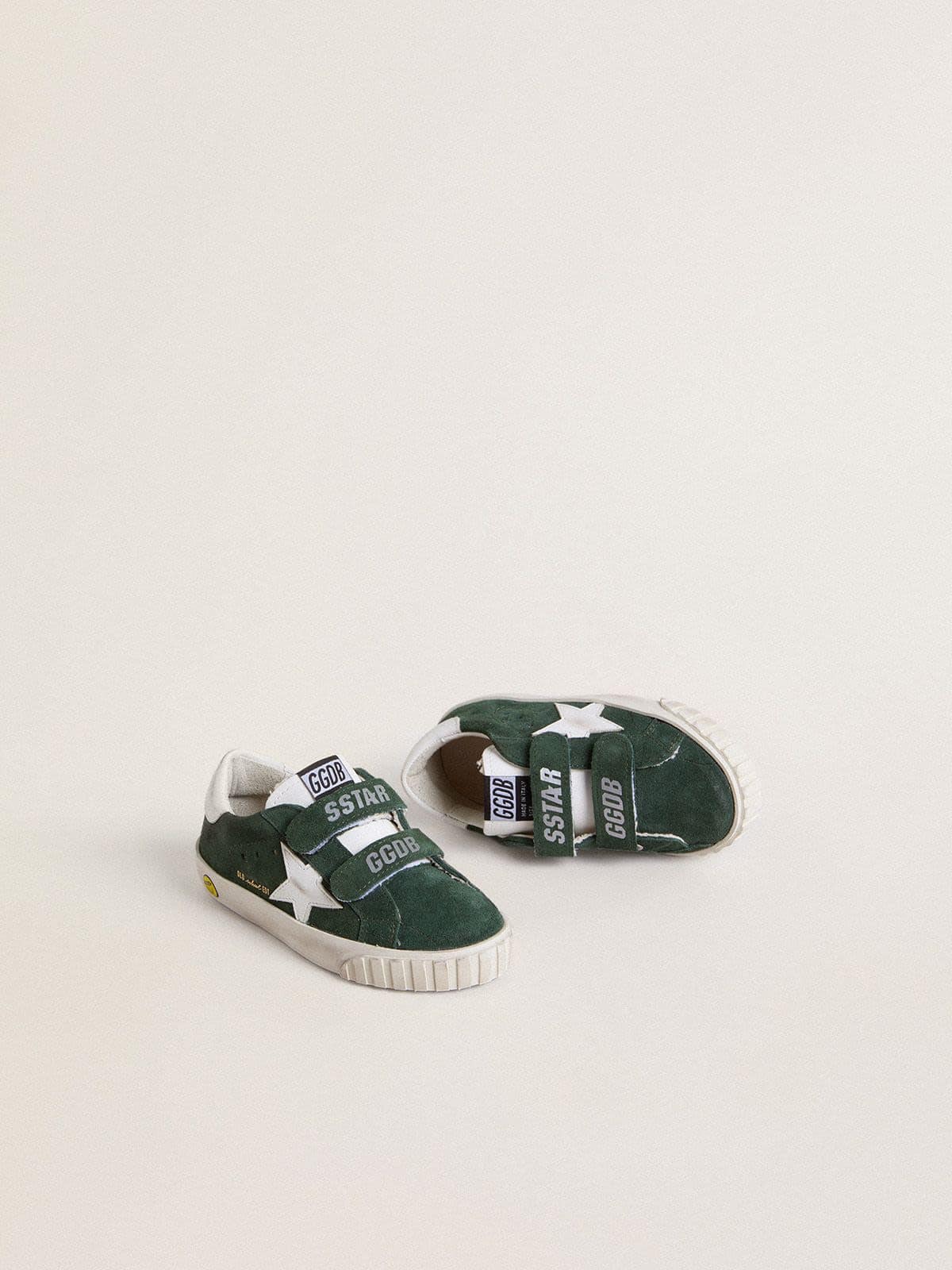 Old School Young in green suede with white leather star and heel tab