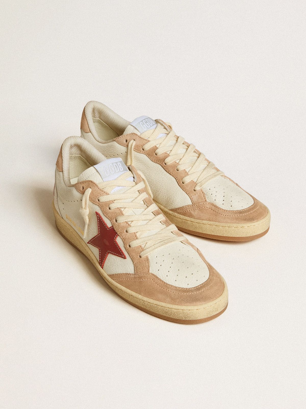 Women's Ball Star in nappa leather with red star and pink suede inserts