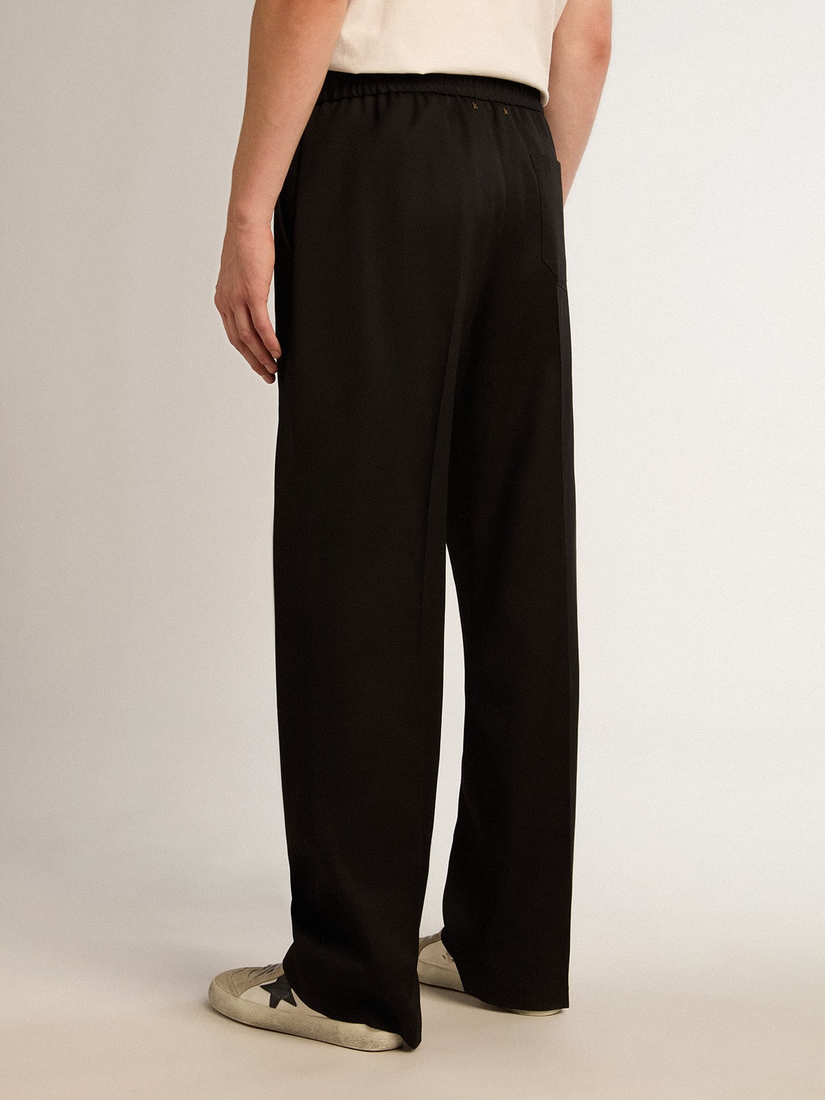 Men's joggers in black wool