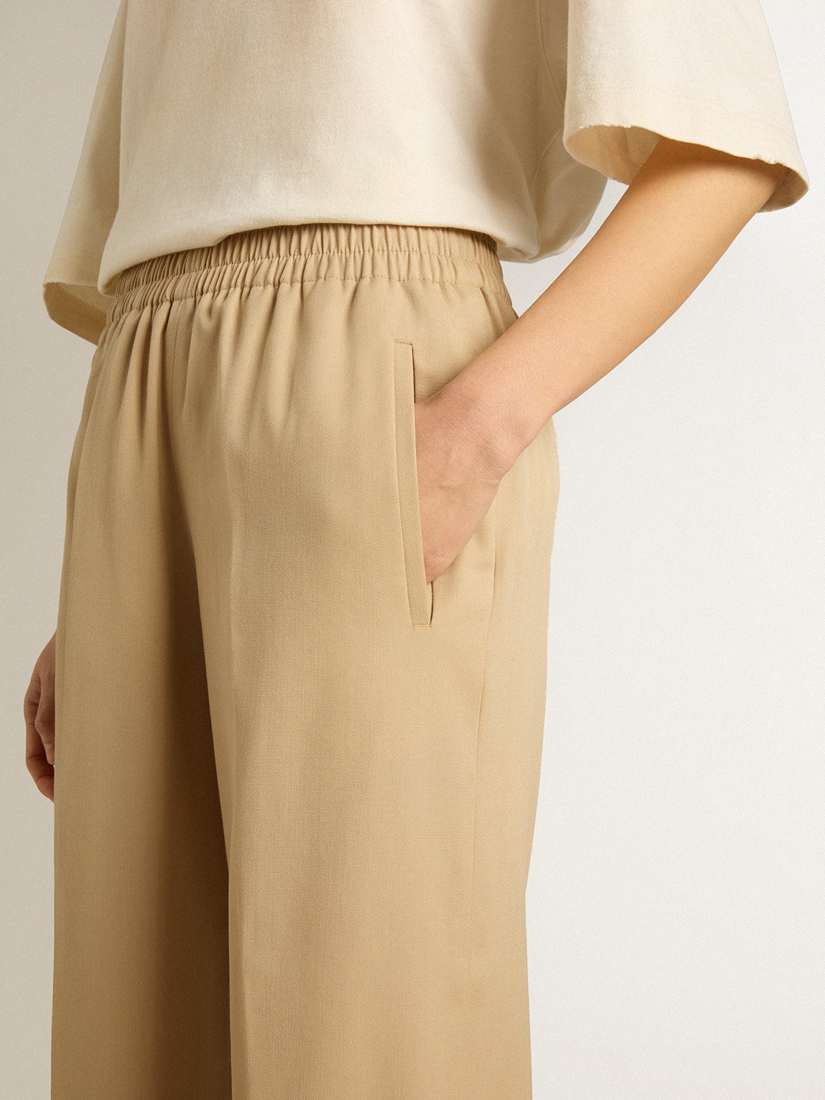 Women's sand-colored joggers