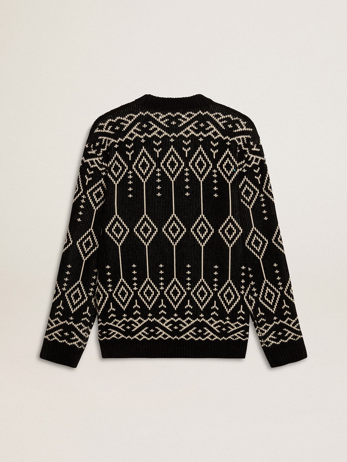 Men's crew neck wool blend sweater with jacquard argyle design