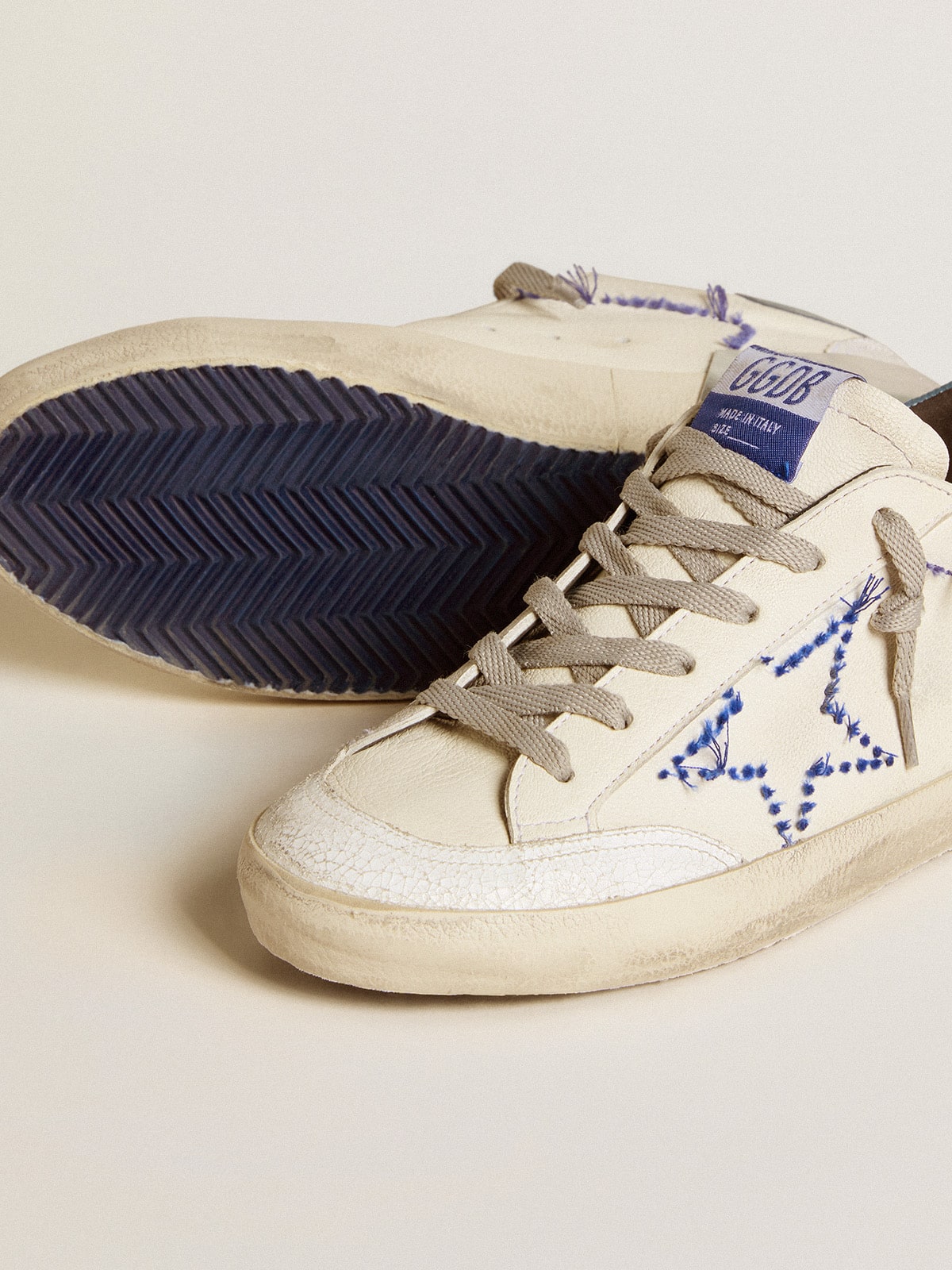 Women's Super-Star LTD in nappa with embroidered star and leather heel tab