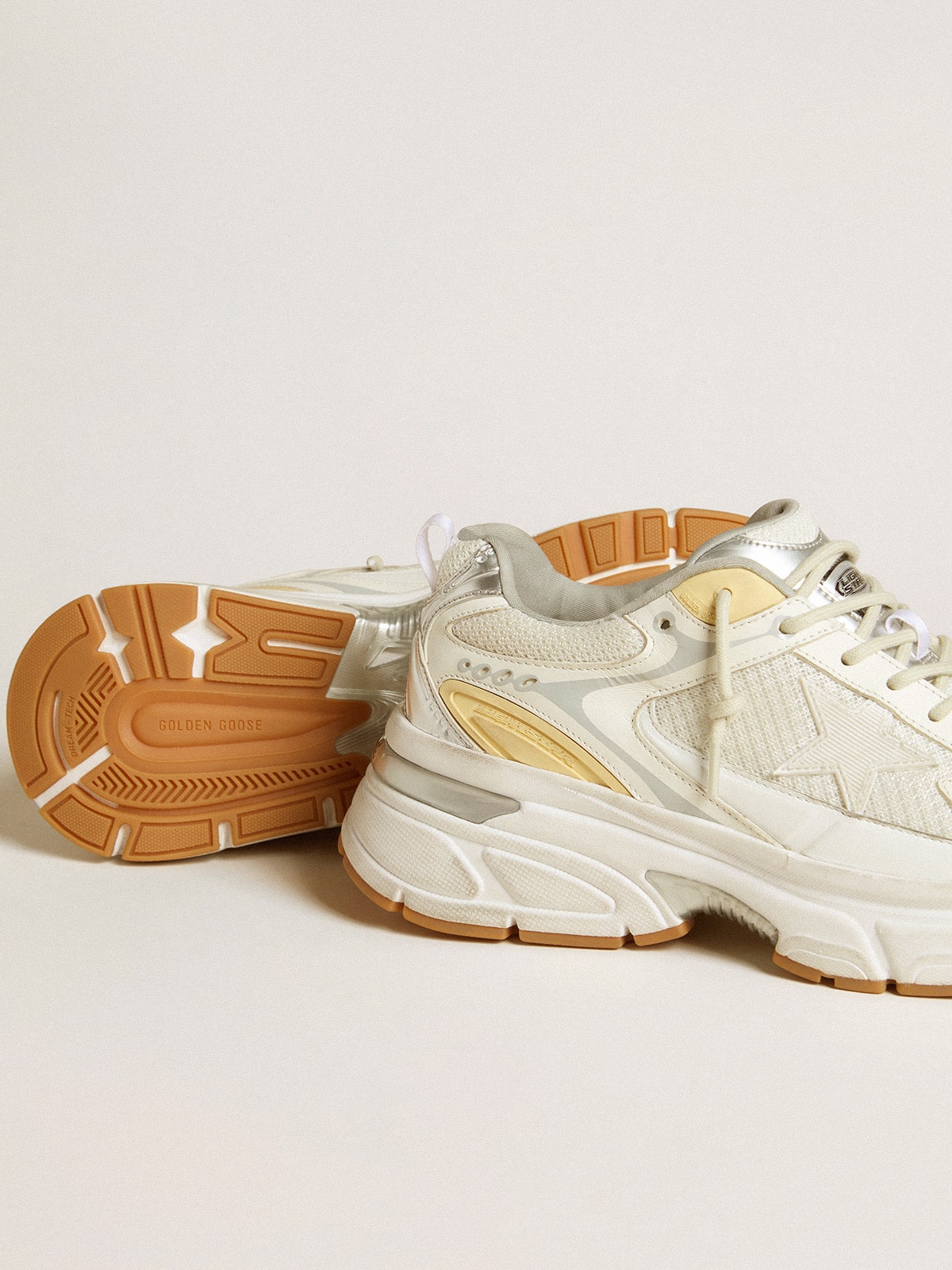 Women's Lightstar in white leather and mesh with worn-white star