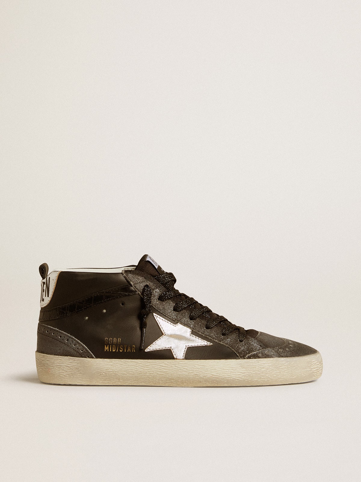 Women's Mid Star in black leather with silver metallic leather star