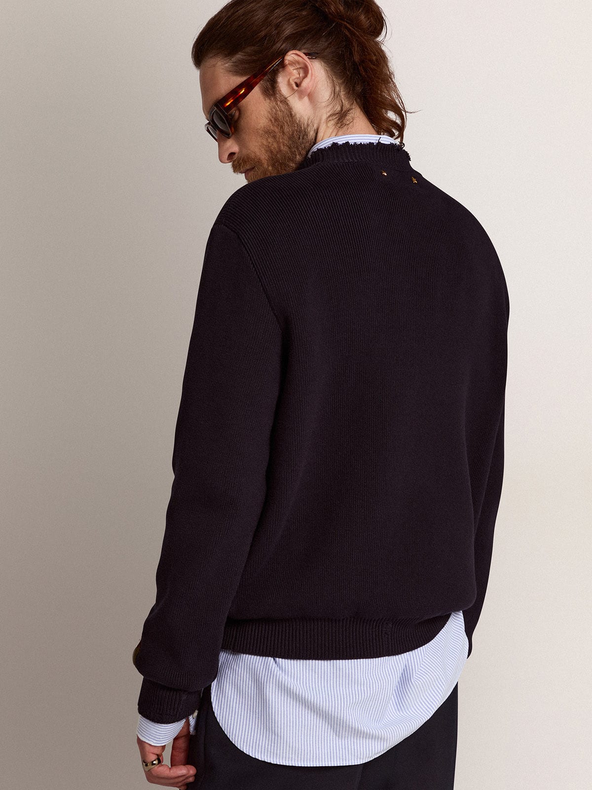 Men's round-neck sweater in dark blue cotton