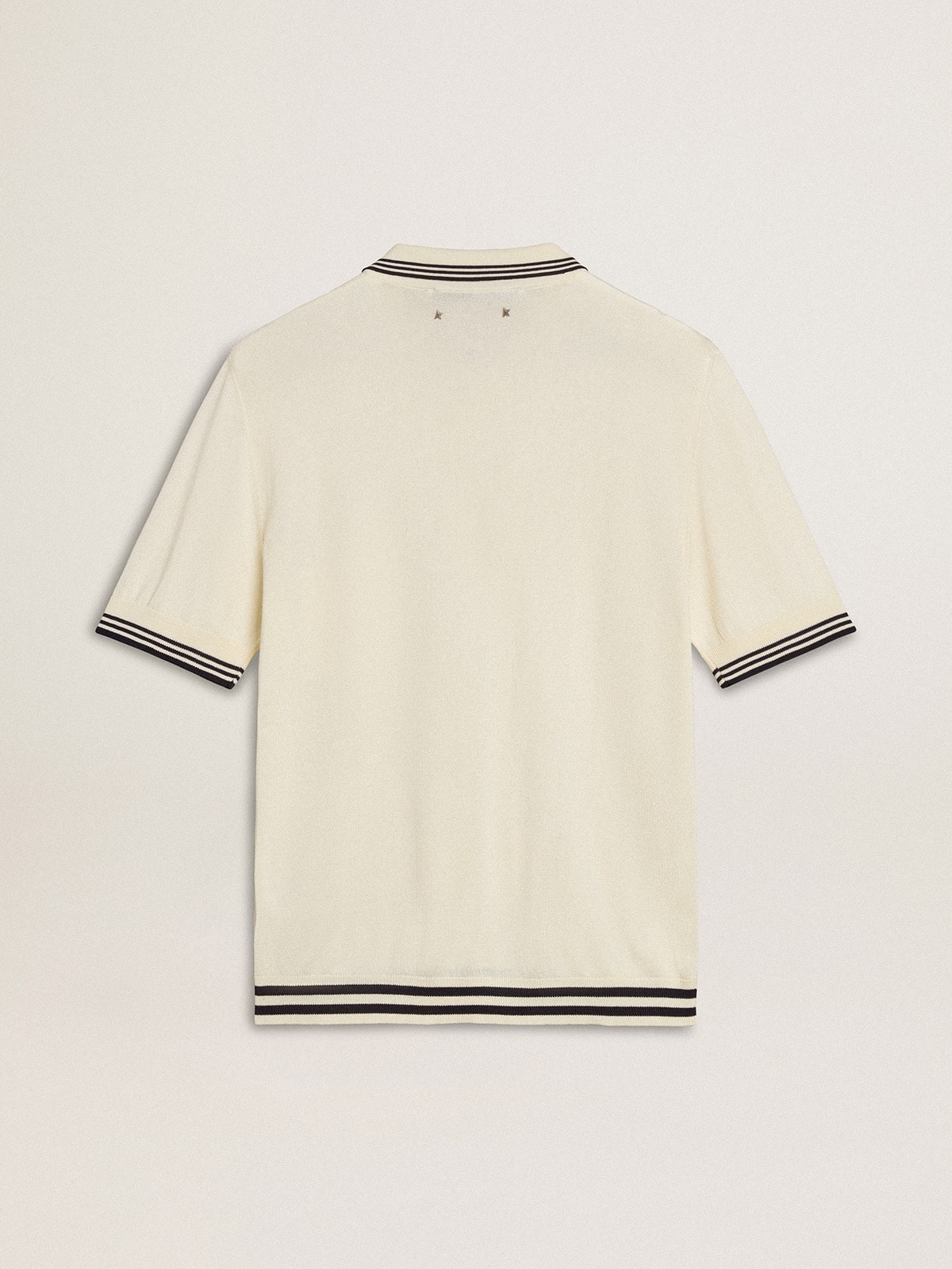 Men's worn-white knitted polo shirt with blue ribbing