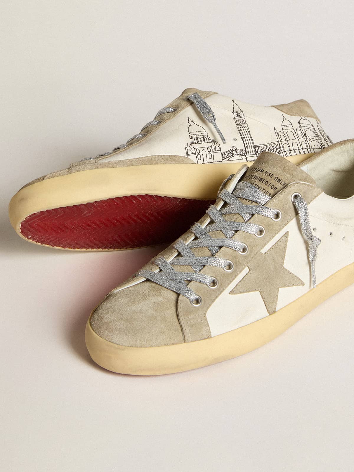 Women's Super-Star in nappa with ice-gray suede star and black embroidery