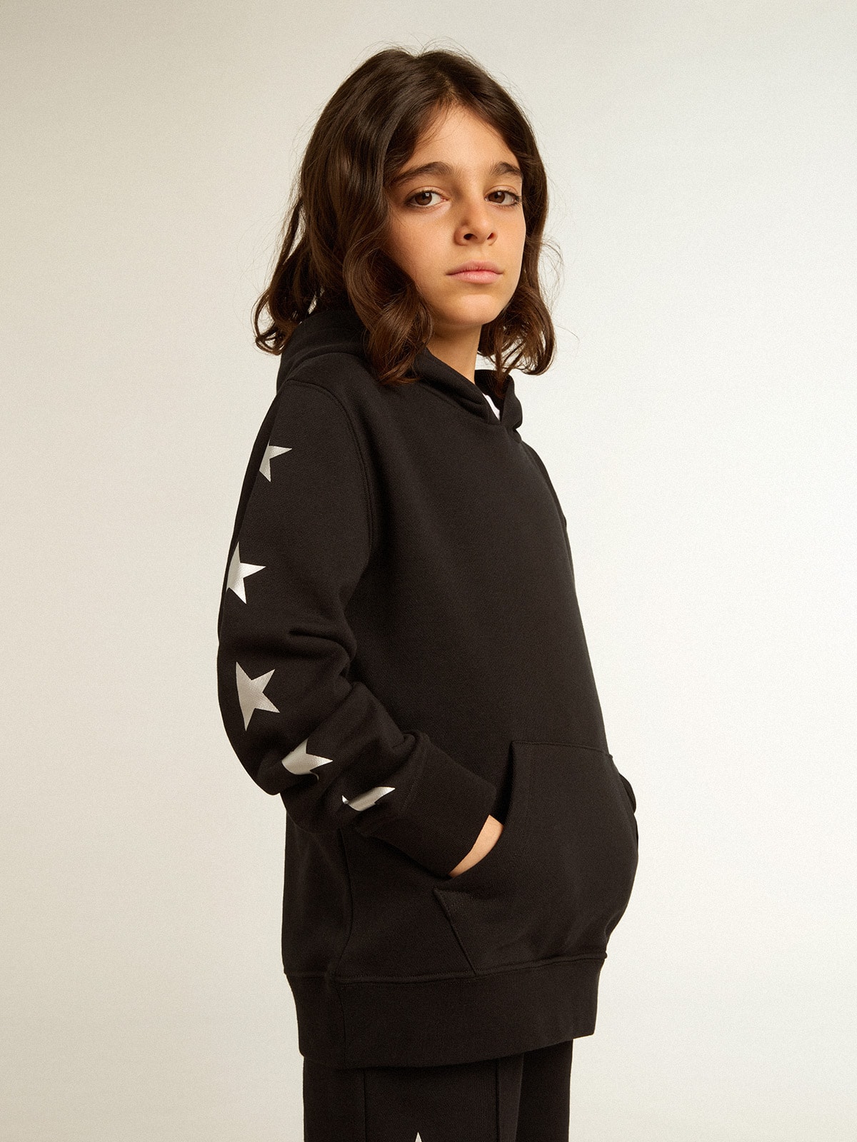 Boys' hooded sweatshirt in black with contrasting silver stars
