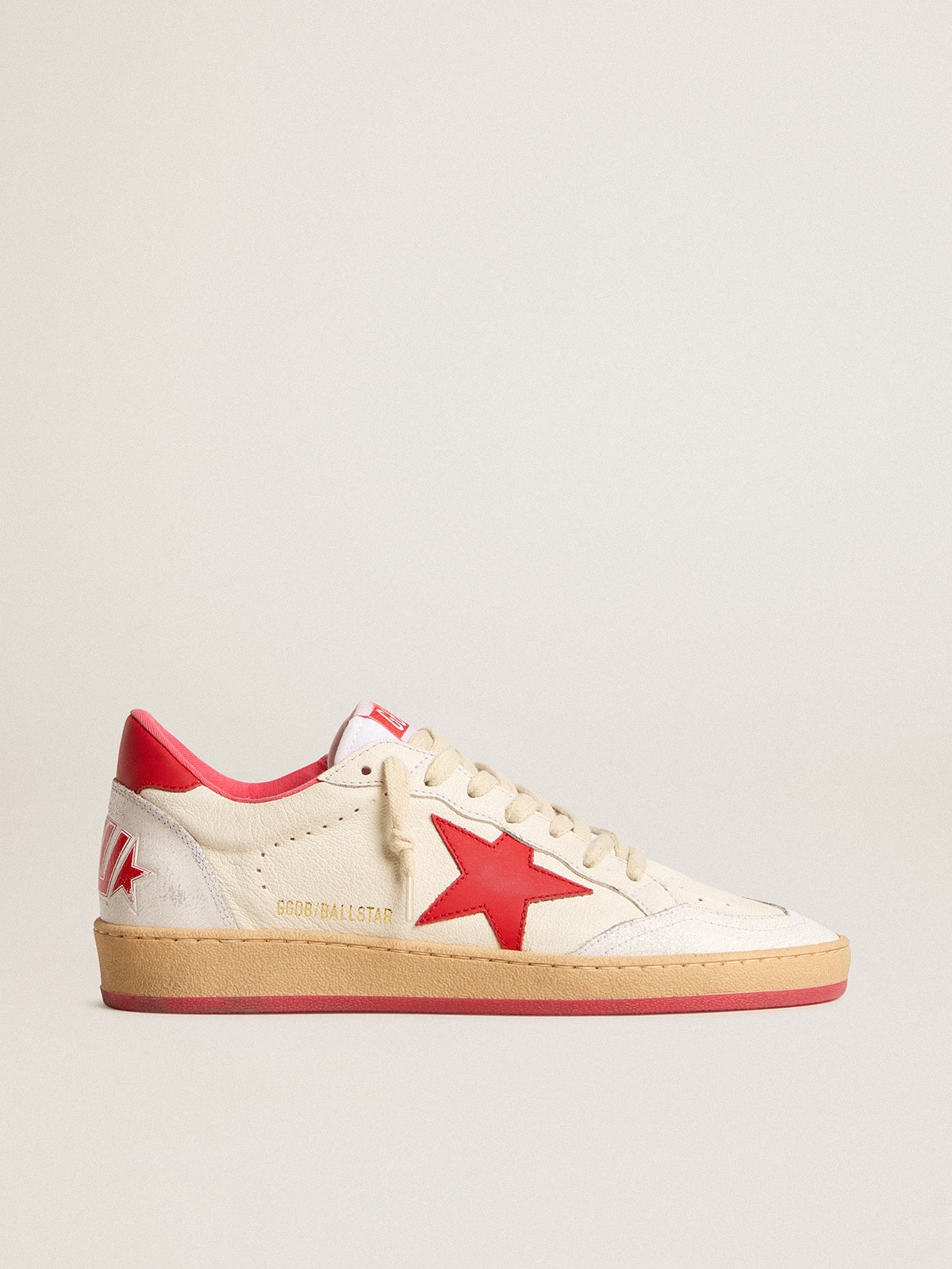 Women's Ball Star  Wishes in white leather with a red star and heel tab