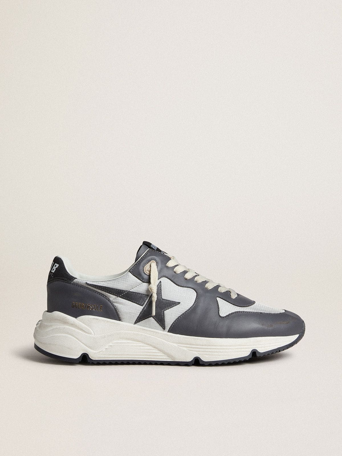Men's Running Sole in gray nylon and black nappa leather with a black suede star