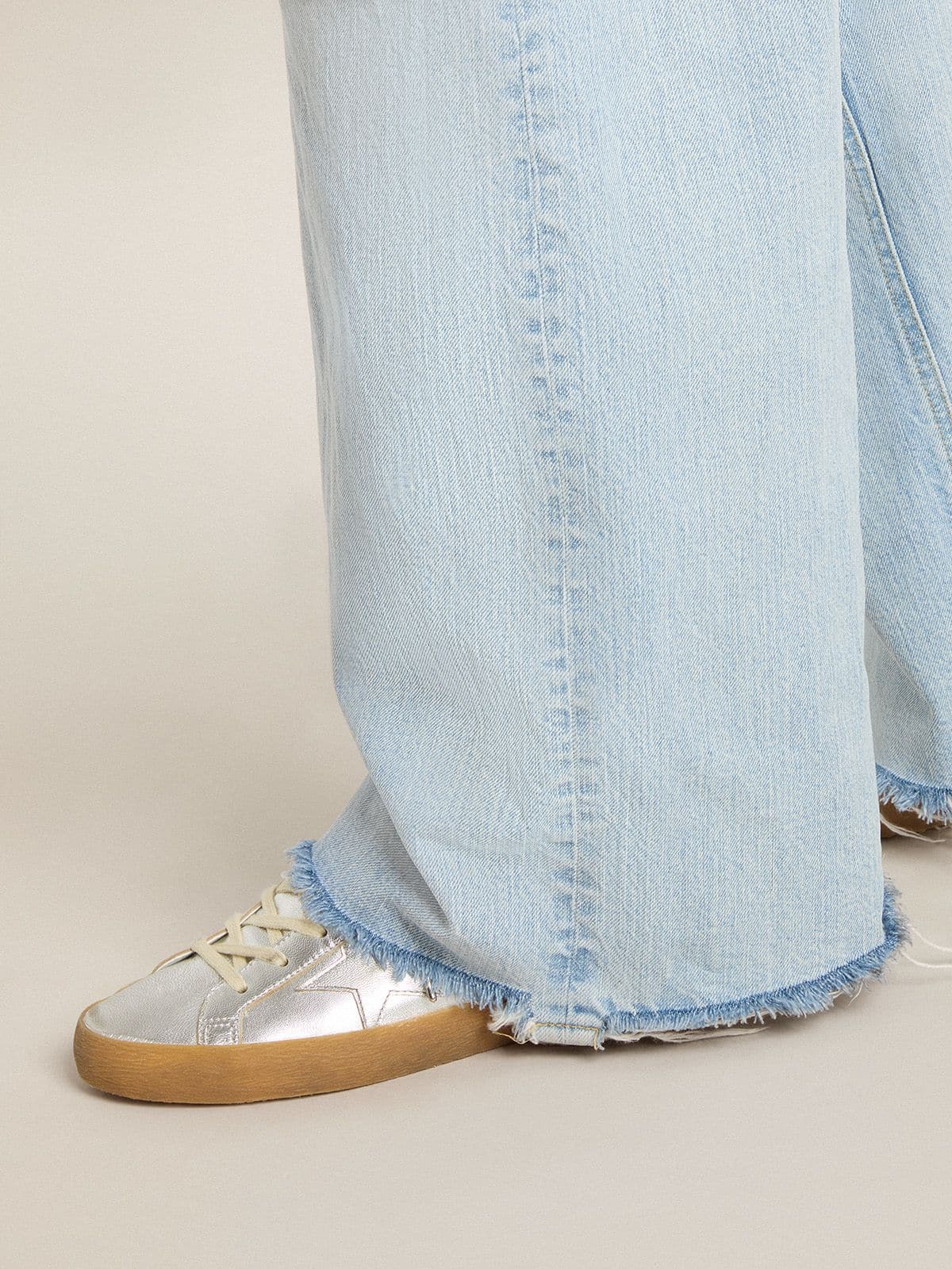 Super-Star in silver metallic leather with leather star and heel tab
