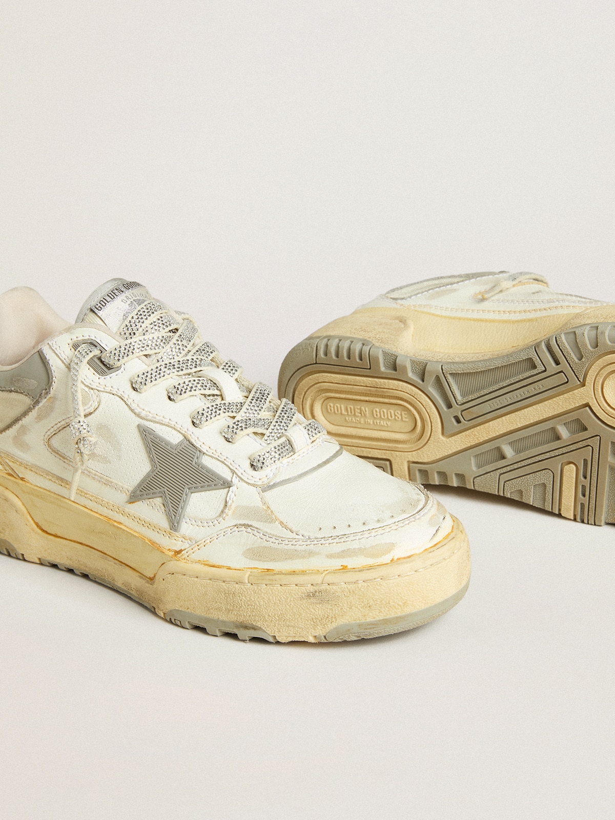 Women's Forty2 in white leather with laces with Swarovski crystals and gray star
