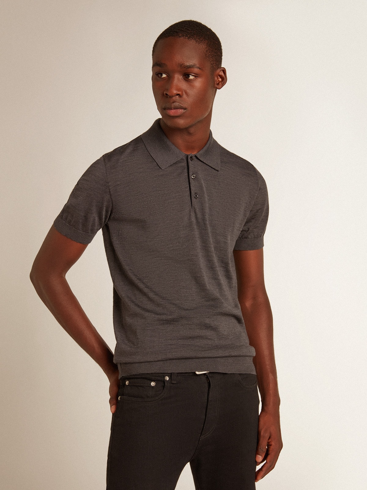 Men's short-sleeved polo shirt in gray merino wool
