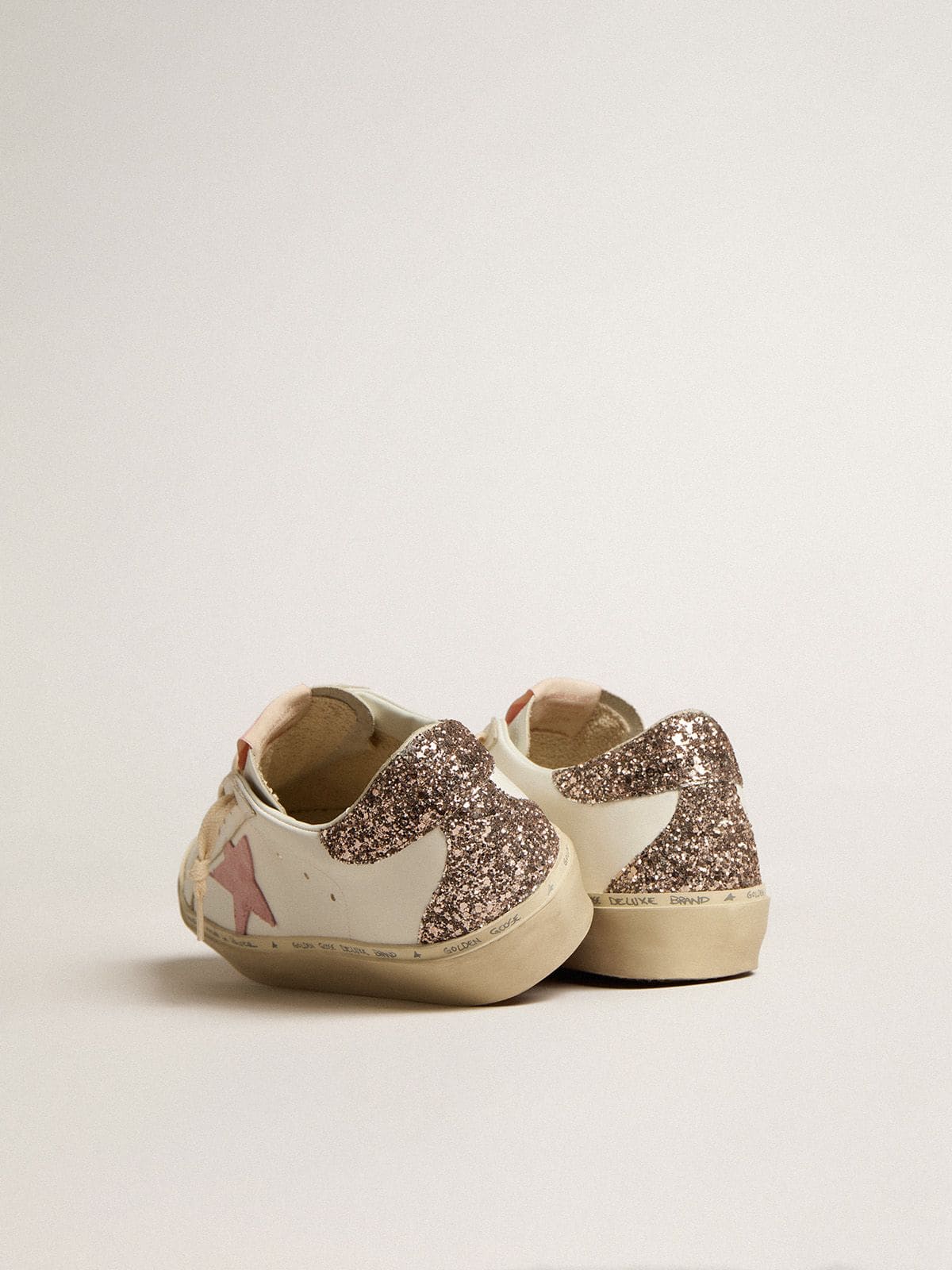 Hi Star in white leather with pink suede star and pink glitter heel tab