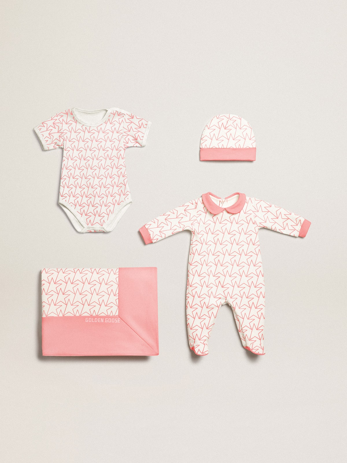 Baby gift set in white with pink trim and star