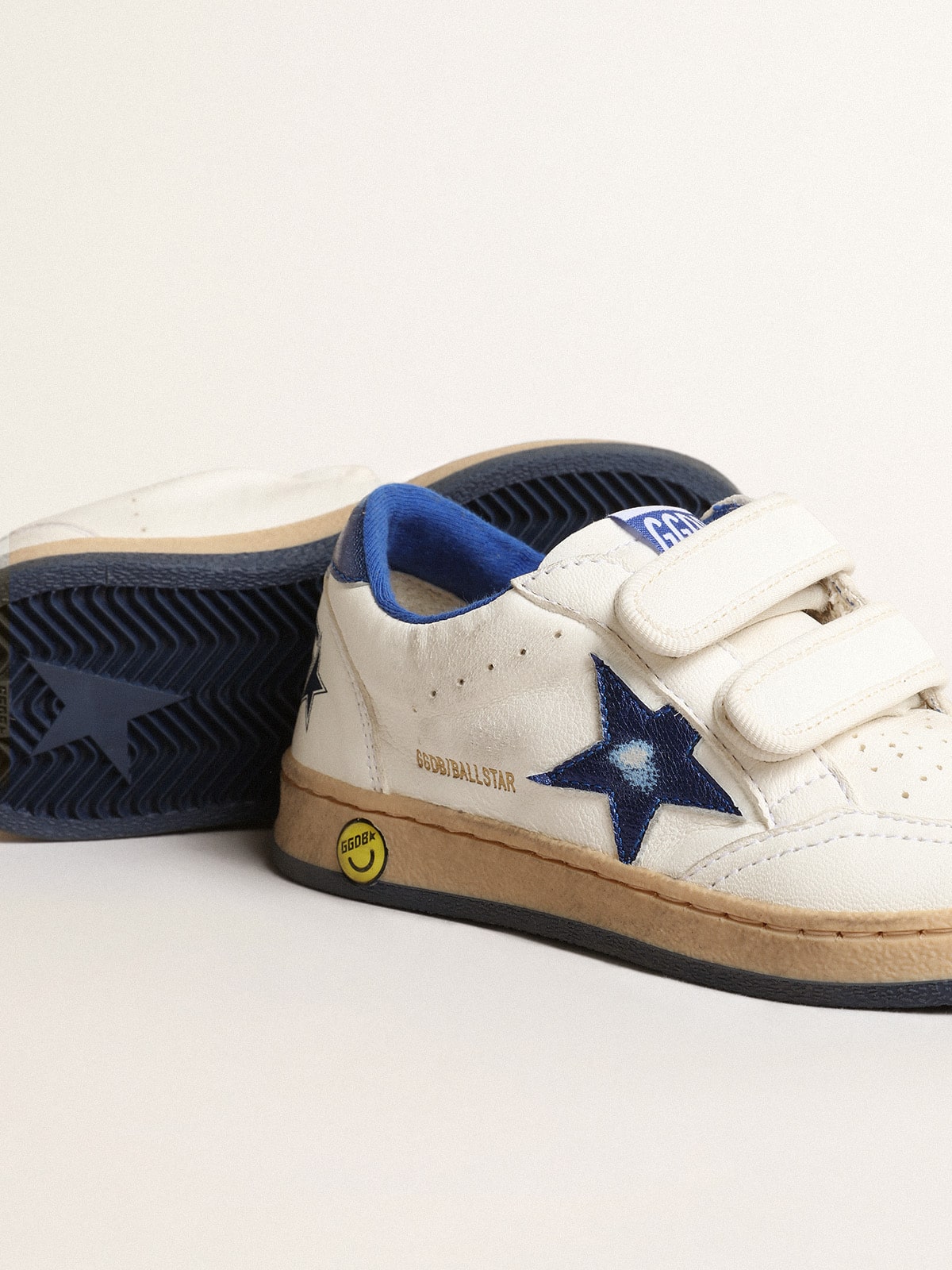 Ball Star Young with blue metallic leather star and heel tab