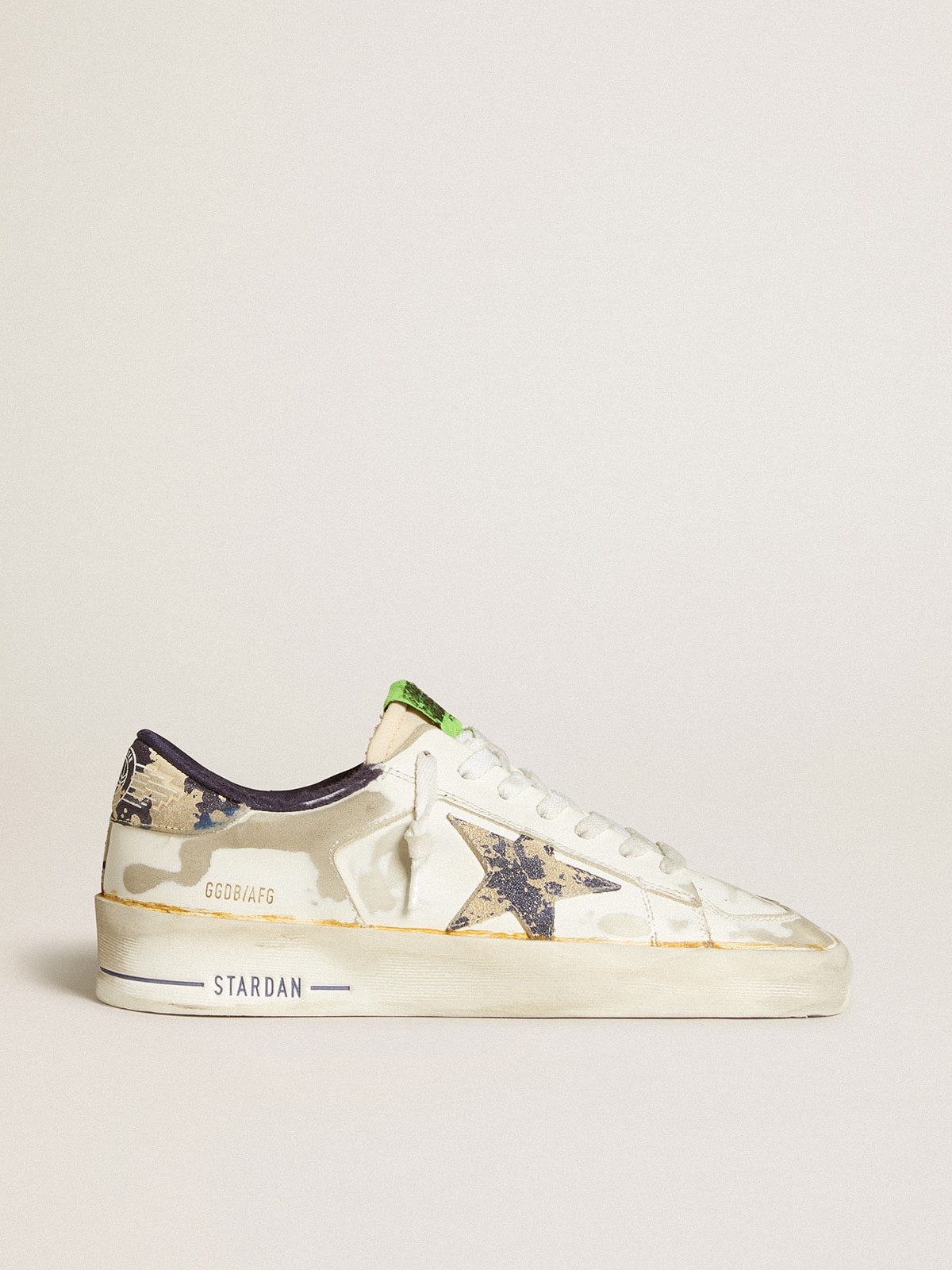 Women's Stardan LAB in white leather with a camouflage star and heel tab