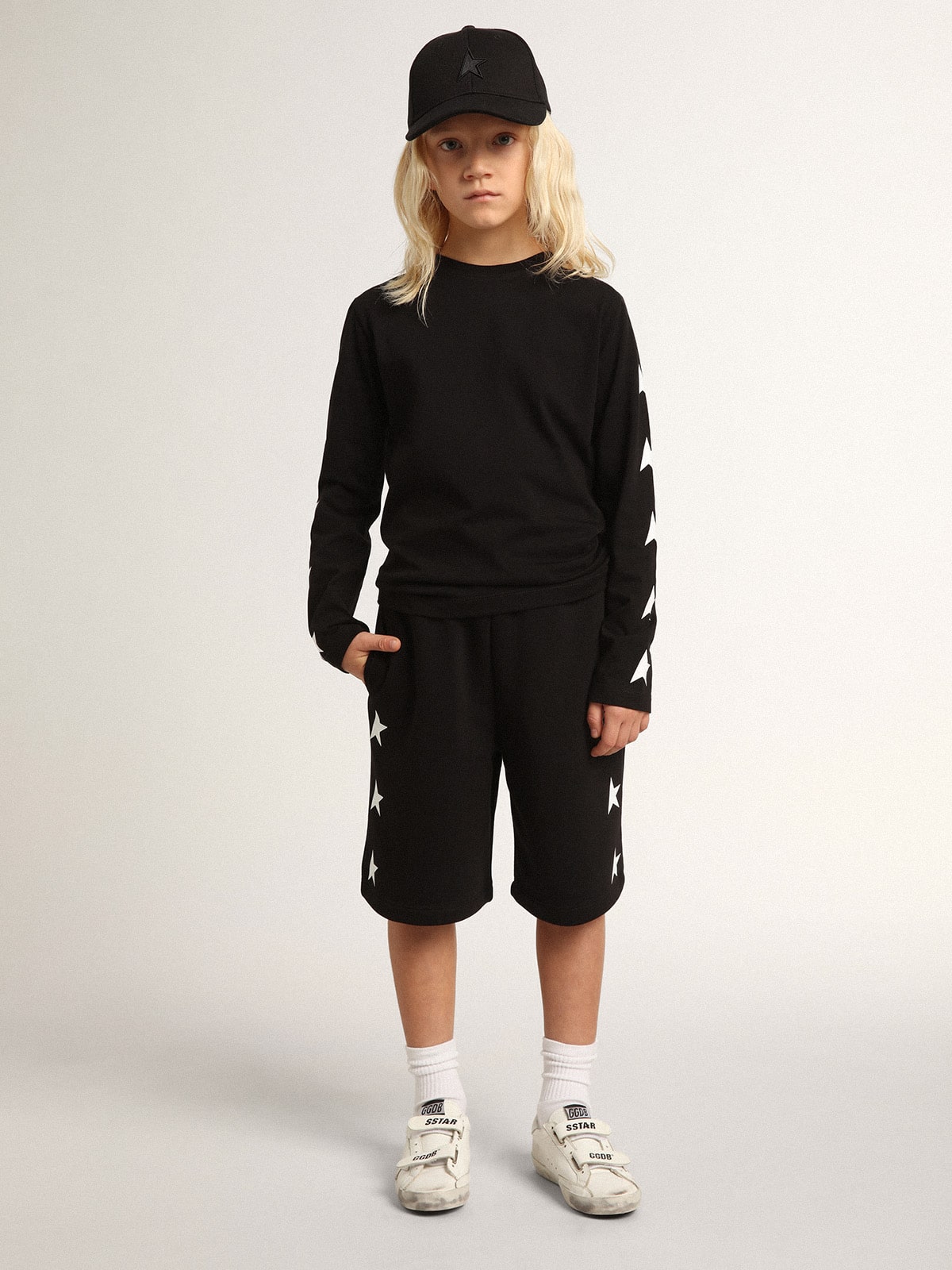 Boys' black Bermuda shorts with white stars
