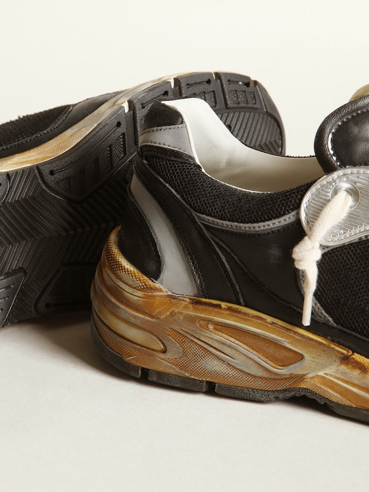 Women's Dad-Star in black mesh and nappa with ice-colored star