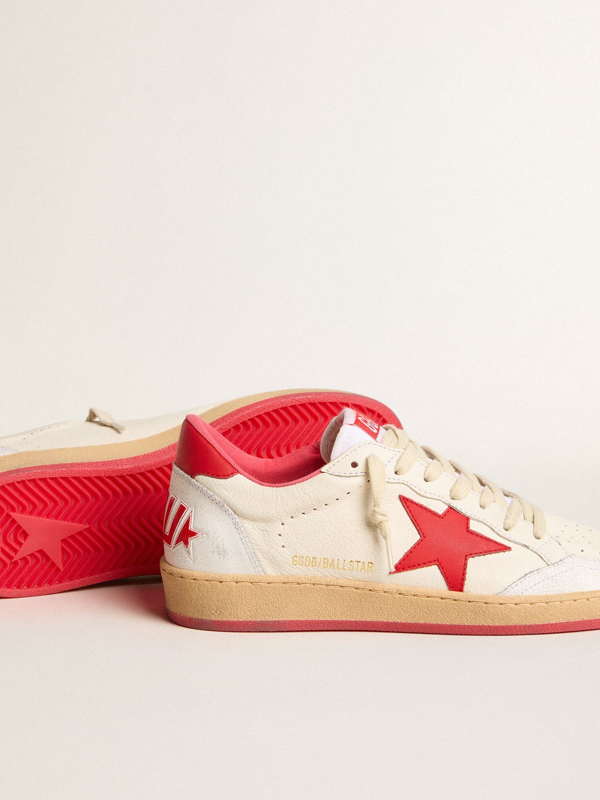 Women's Ball Star  Wishes in white leather with a red star and heel tab