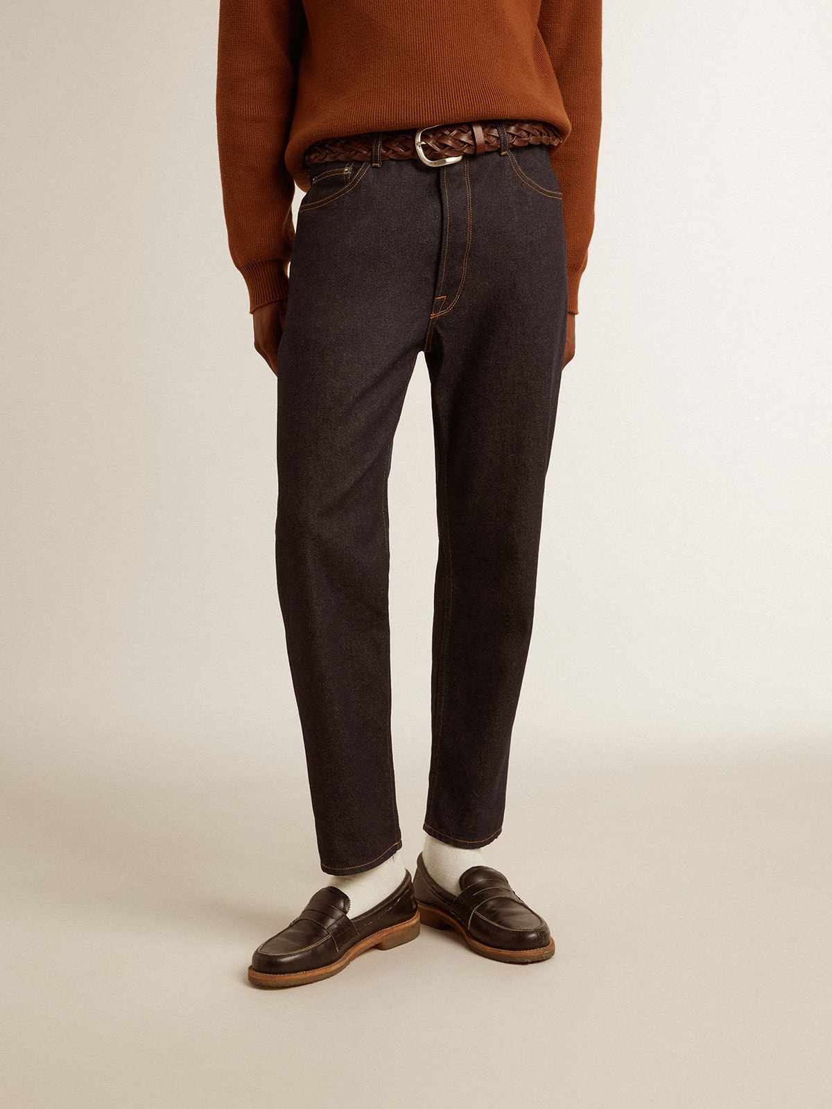 Men's dark blue jeans in one-wash denim