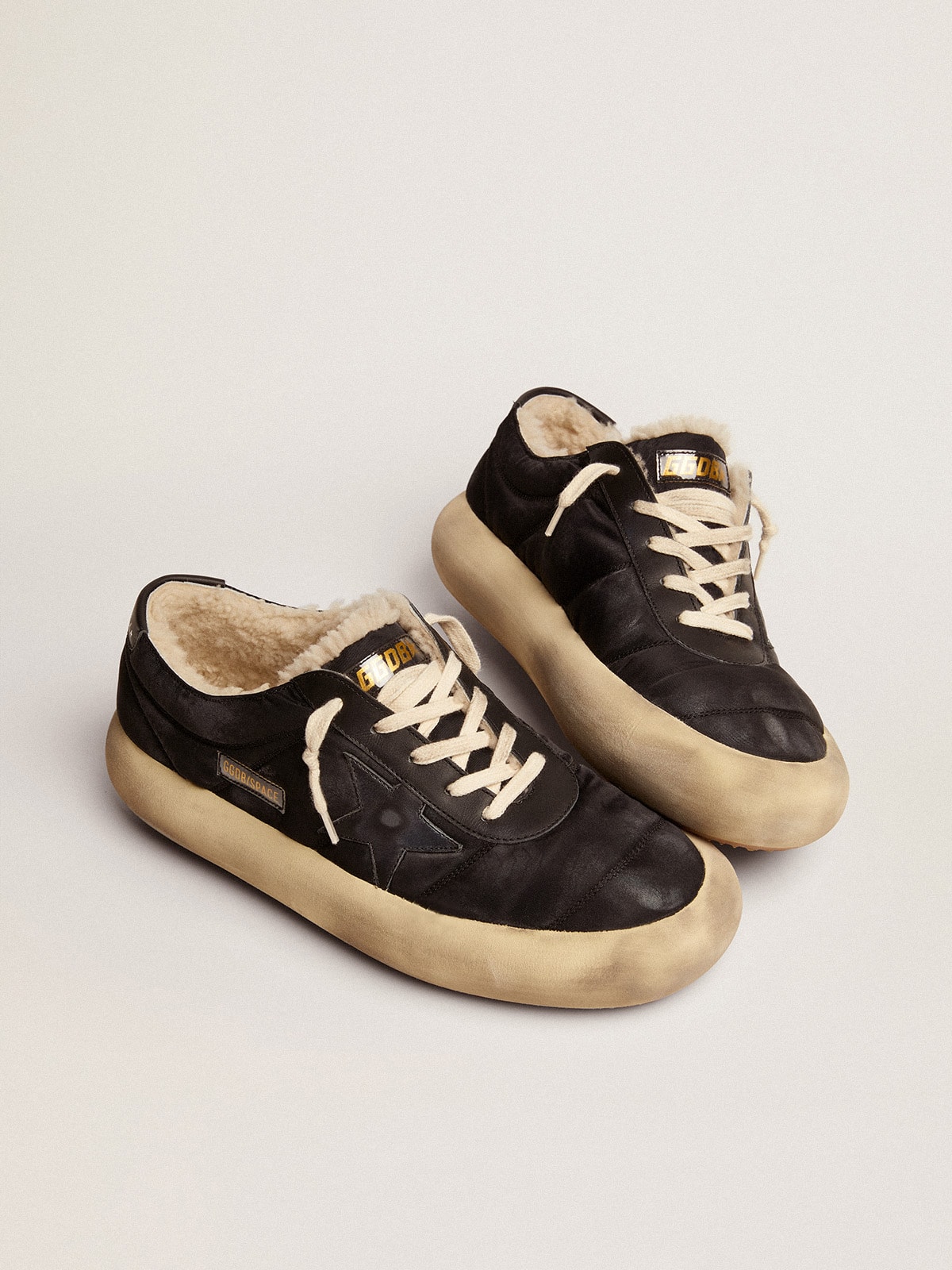 Men's Space-Star shoes in quilted black nylon with shearling lining