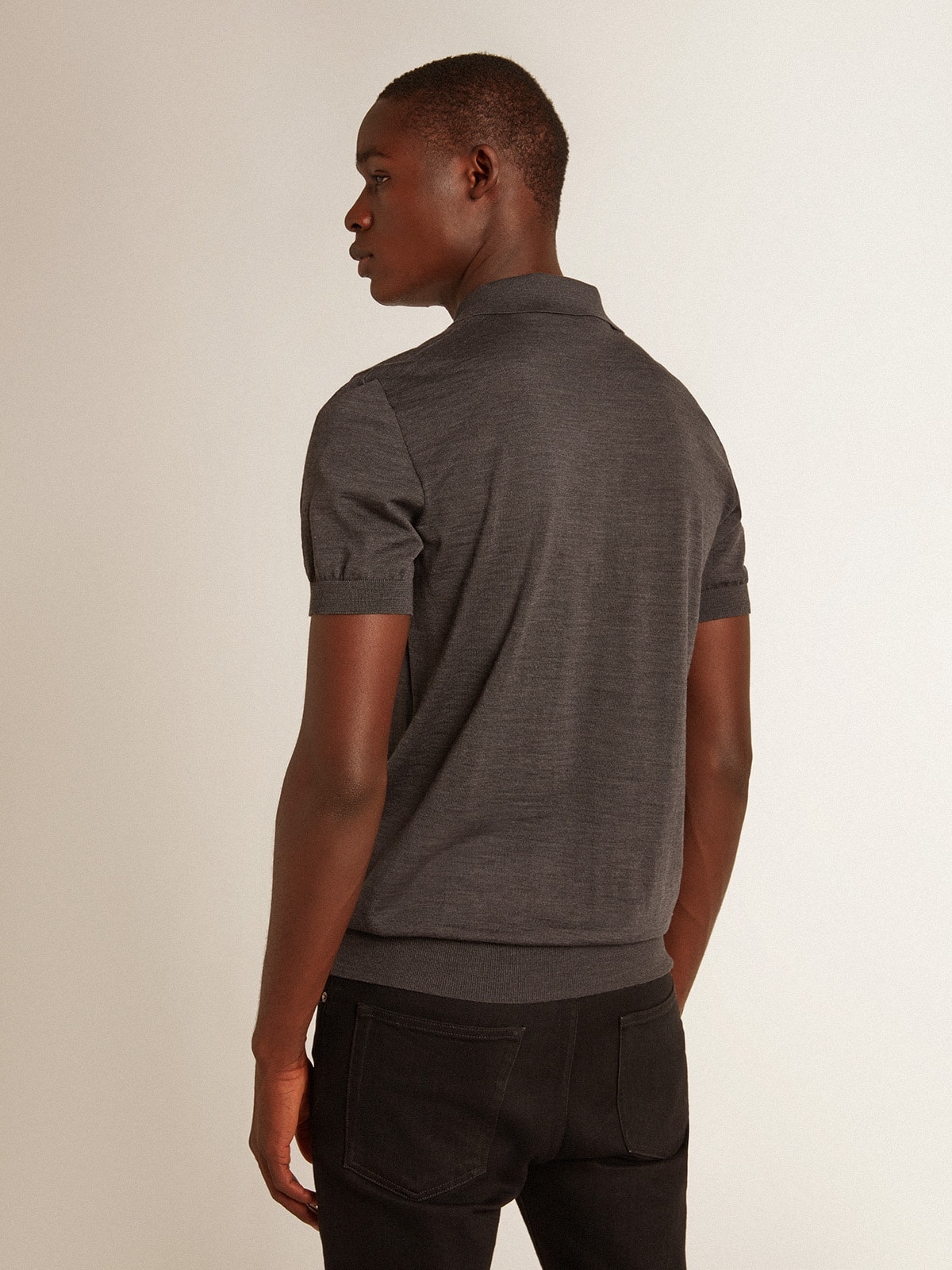 Men's short-sleeved polo shirt in gray merino wool