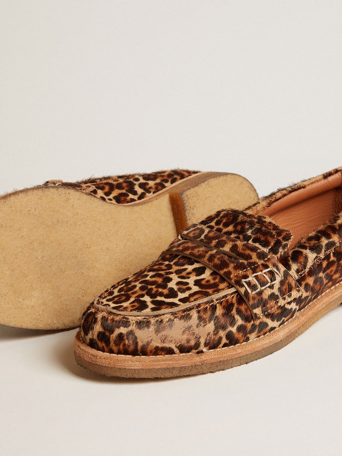 Women's Jerry loafer in leopard-print pony skin