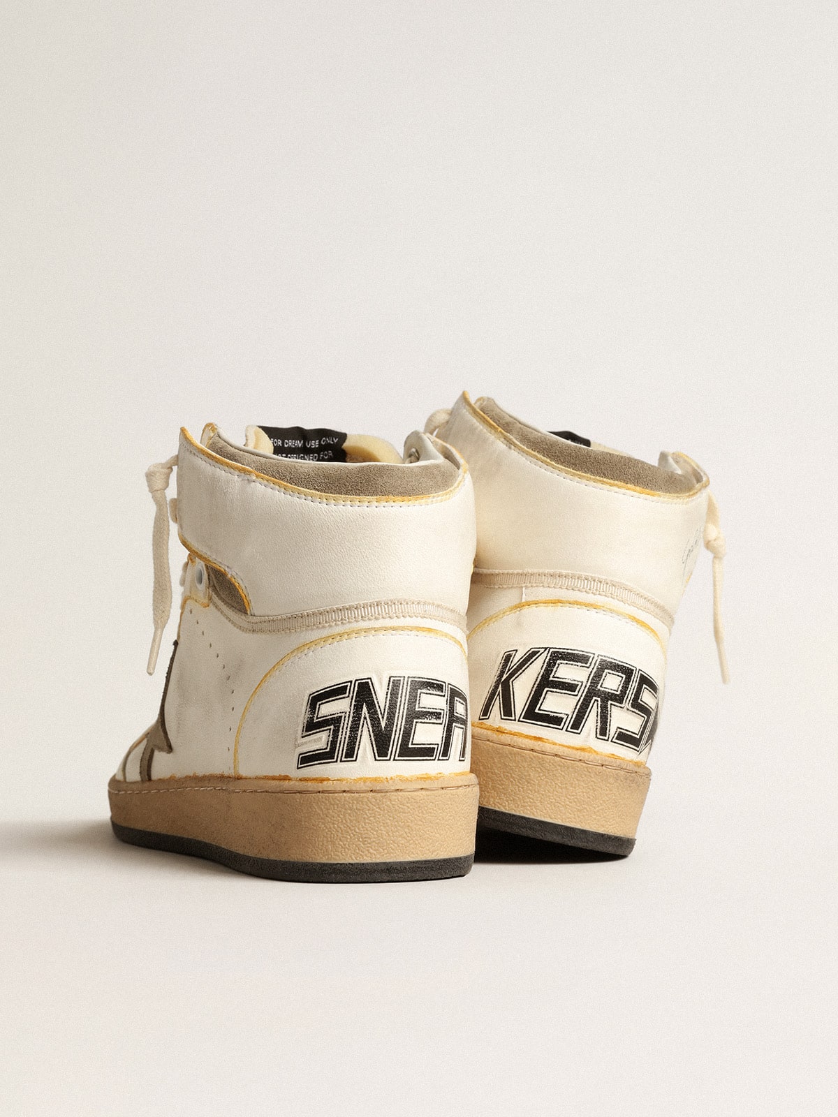 Women's Sky-Star in white nappa leather with dove-gray suede star