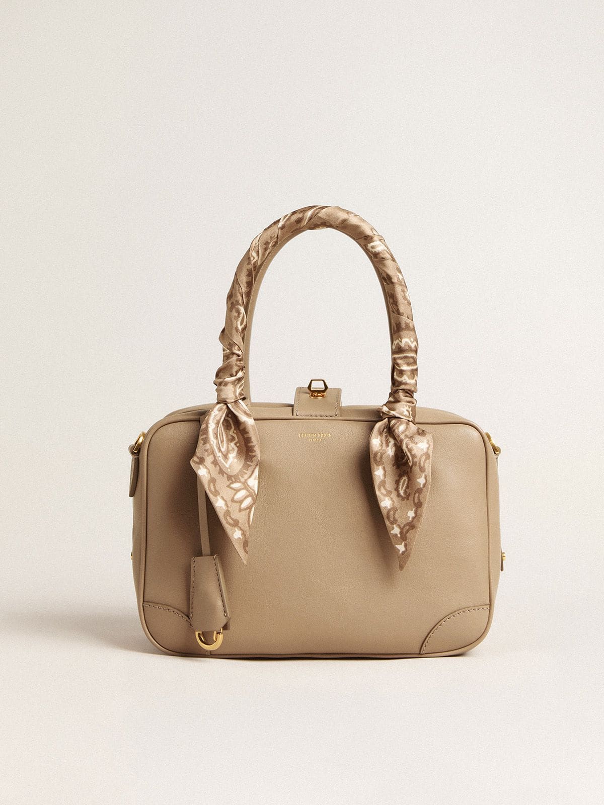 Vita Bag in beige leather with gold details