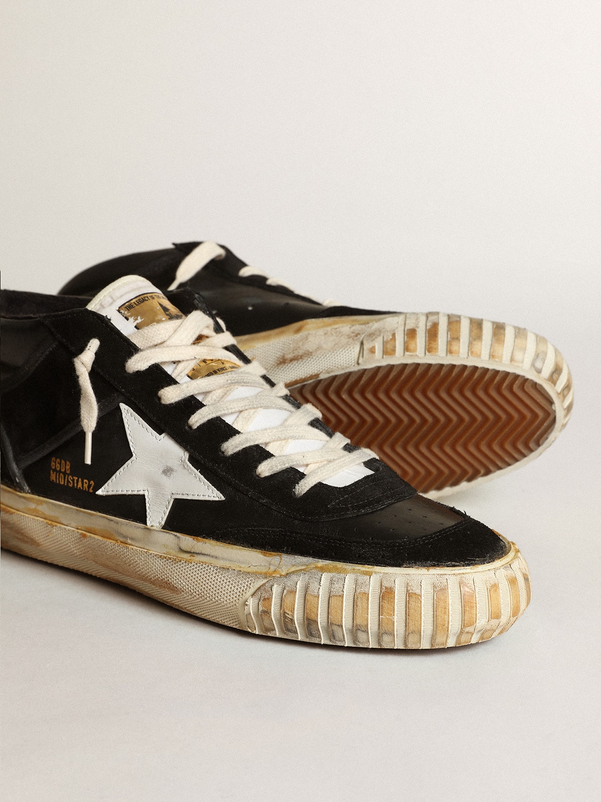 Men's Mid Star in black nappa and suede with white leather star