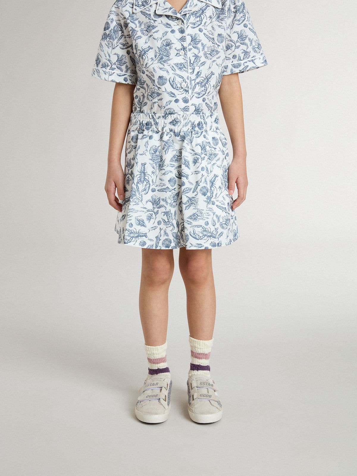 Girls' white skirt with blue print
