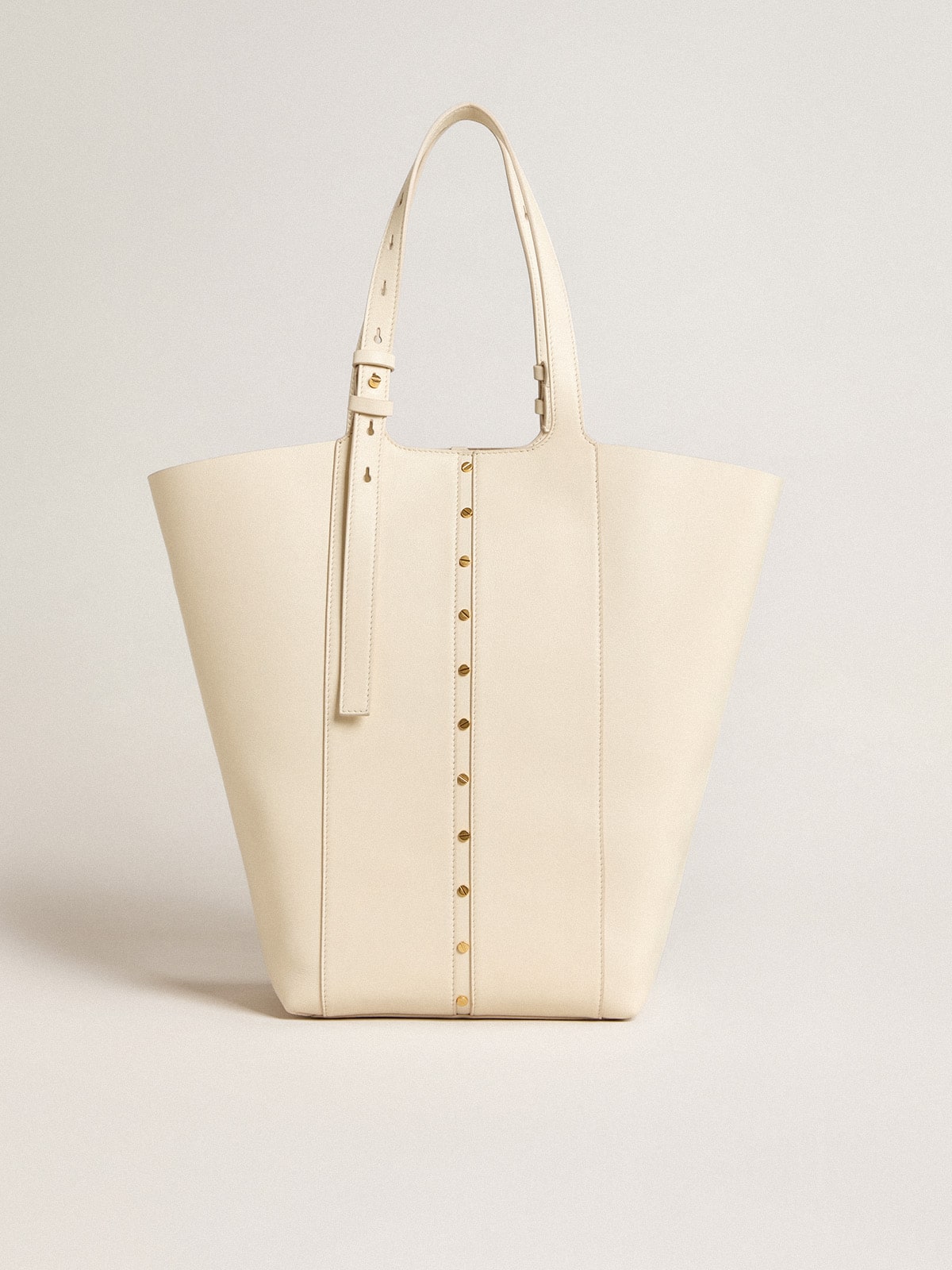 24/7 Bag in butter-colored leather with adjustable handles