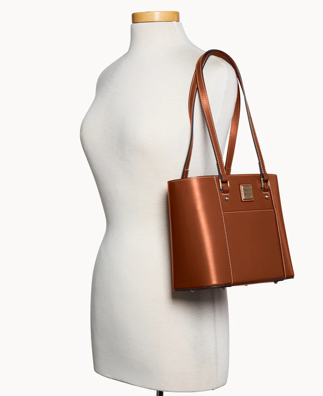 Penrose Pocket Tote 25