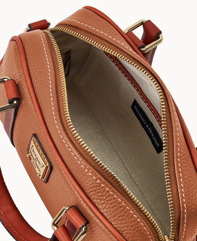 Pebble Grain Satchel 24