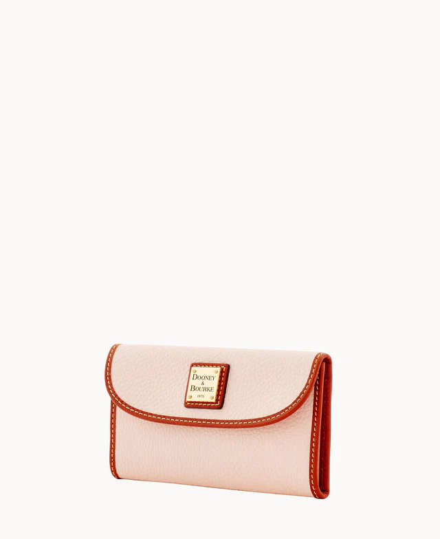 Pebble Grain Continental Clutch