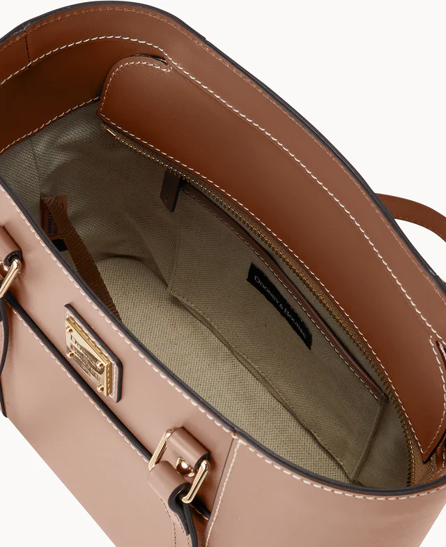 Penrose Pocket Tote 25