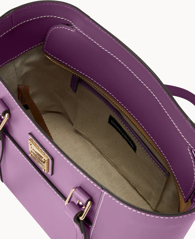 Penrose Pocket Tote 25
