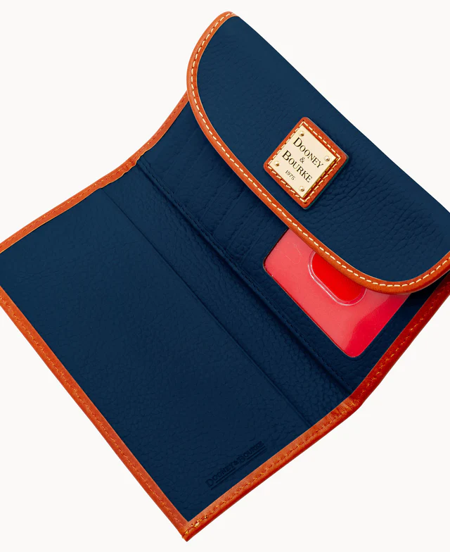Pebble Grain Continental Clutch