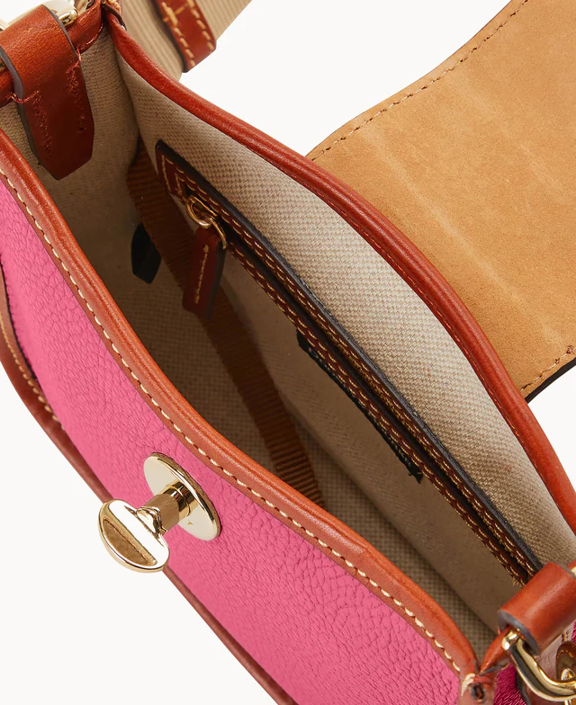 Pebble Turnlock Messenger 20
