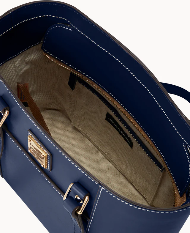 Penrose Pocket Tote 25
