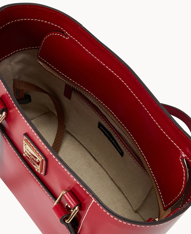Penrose Pocket Tote 25