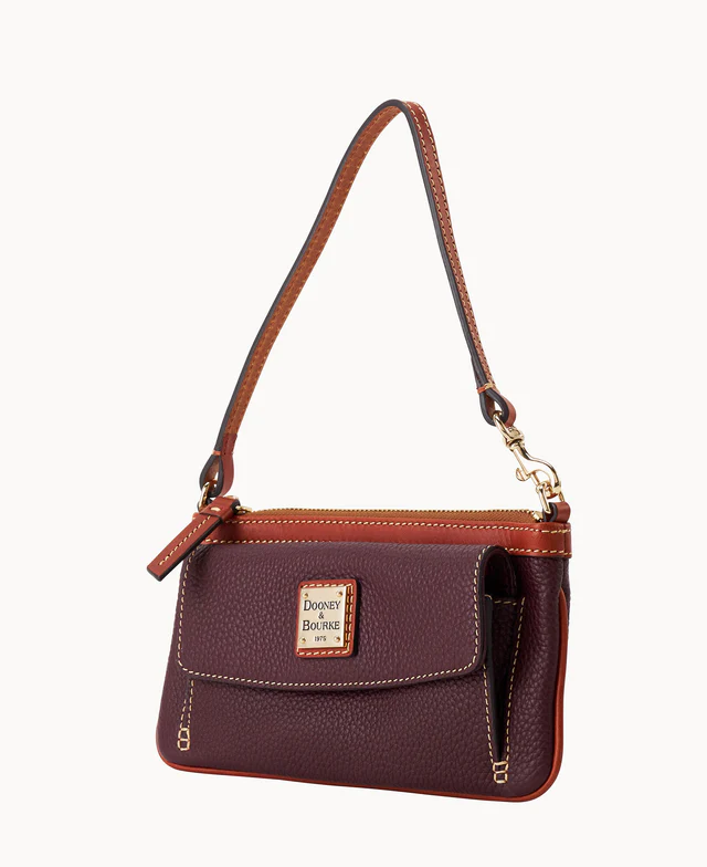 Pebble Grain Pocket Wristlet