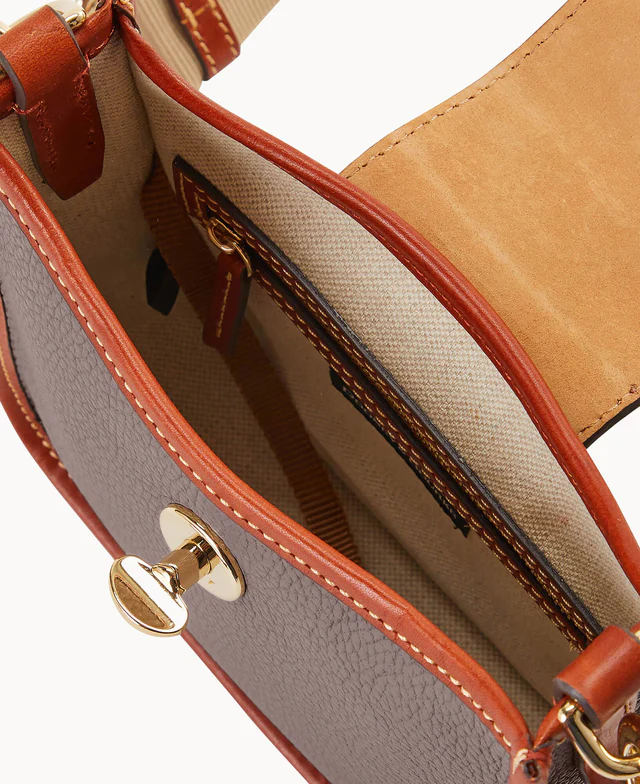 Pebble Turnlock Messenger 20