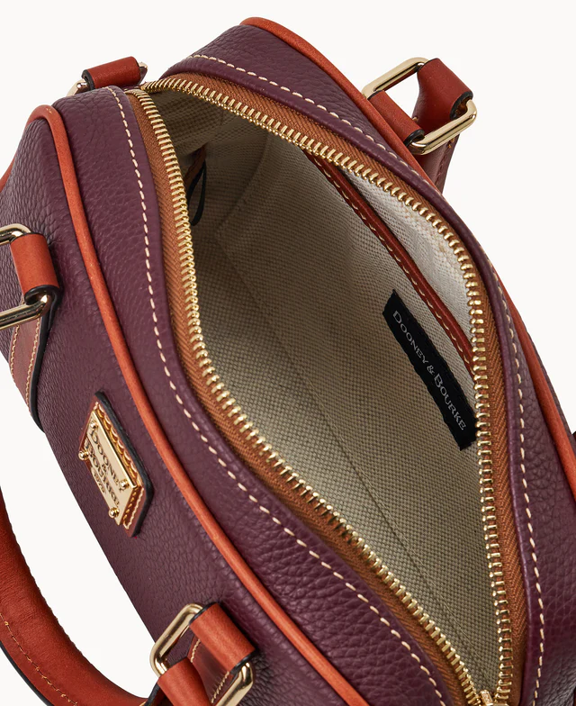 Pebble Grain Satchel 24